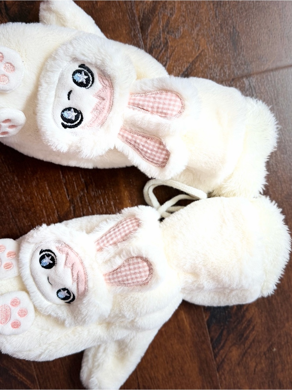 Cream Bunny Kids Mittens with Pink Accents girls 7-12 yrs old
